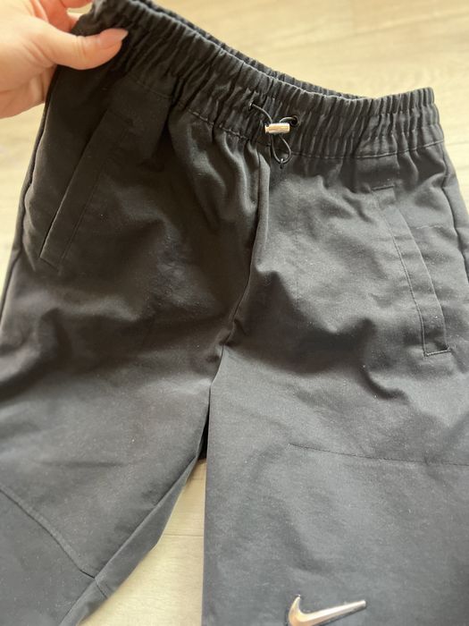 Nike дамско долнище размер XS