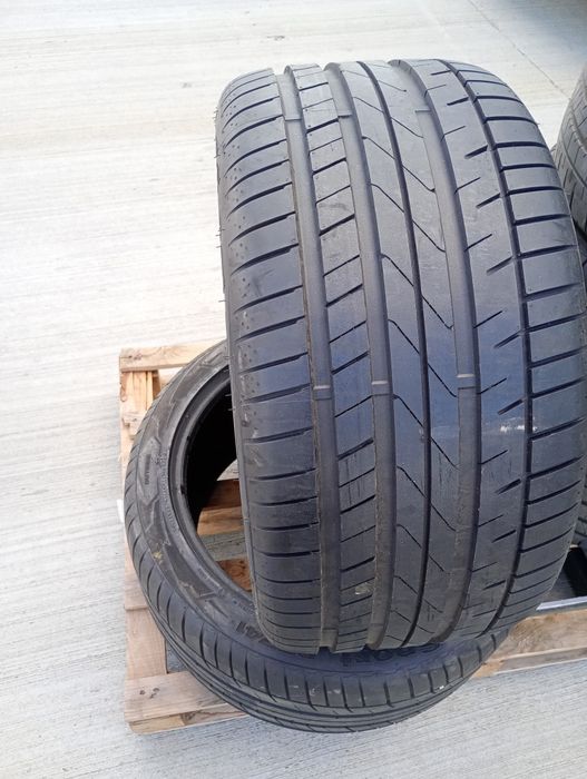 2 anvelope vara 285/35 zR19 noi,preț 850 lei