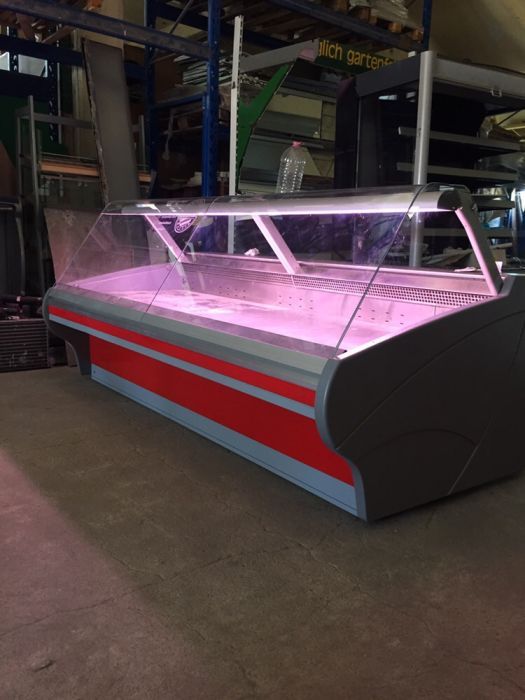 Хладилни витрини за месо