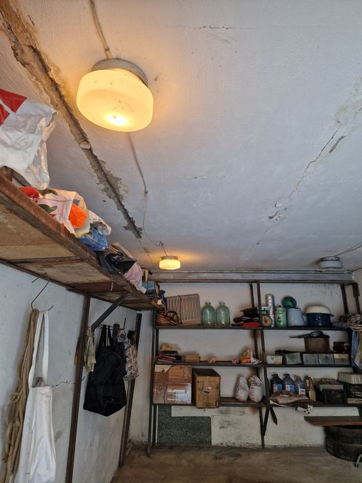 Продам гараж в центре города