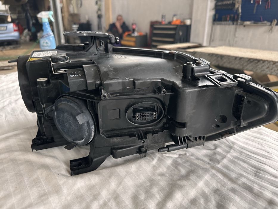 Audi A4 ксенонов