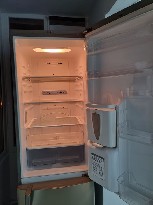 Combina frigorifica LG