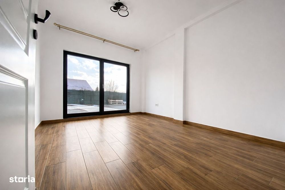 Casa de vanzare Hlincea Iasi + 1500 mp teren