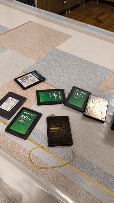 Продам SSD накопители (Apacer / Hikvision / Samsung / Indilinx)