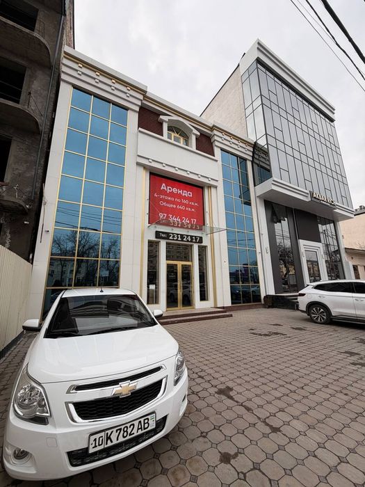 Noturar bino ijaraga beriladi umumiy 640 kv.m