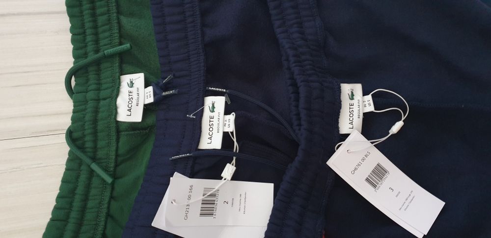 Lacoste Cotton Regular Fit 3 - S  НОВО! ОРИГИНАЛ Мъжки Къси Пант