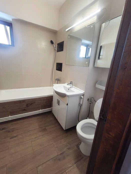 Apartament de inchiriat 2 camere Universitate