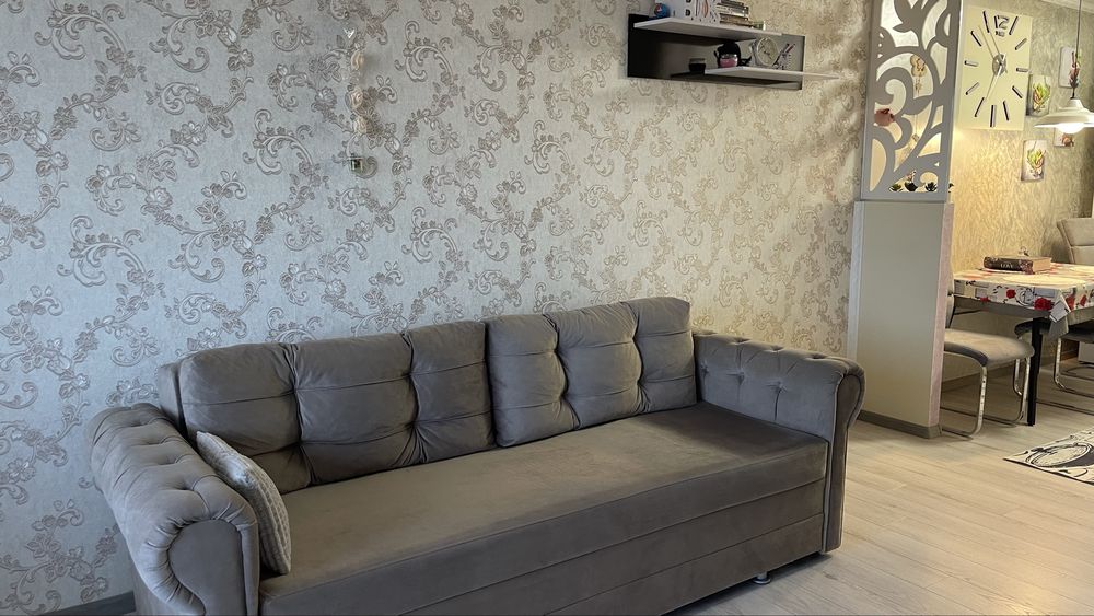 Inchiriez apartament