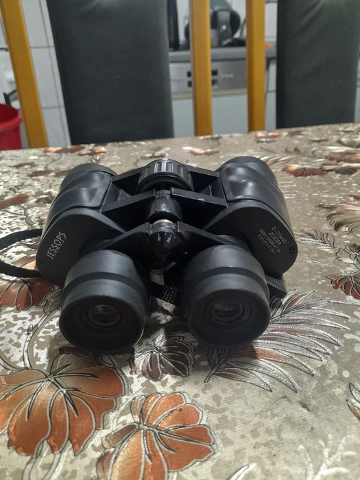 Binoclu profesional Jessops
