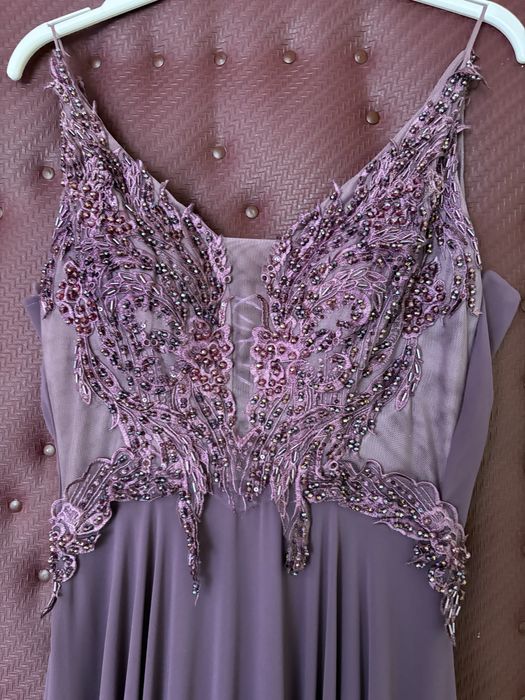 Официална рокля