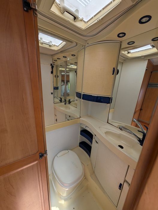 Каравана Hymer Nova 555