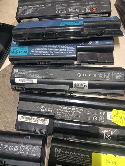 Baterii laptop livrare personala