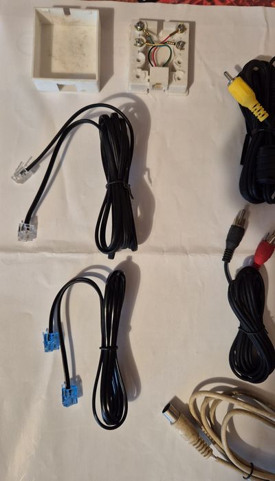 Lot cabluri telefon+audio-video 2×rca