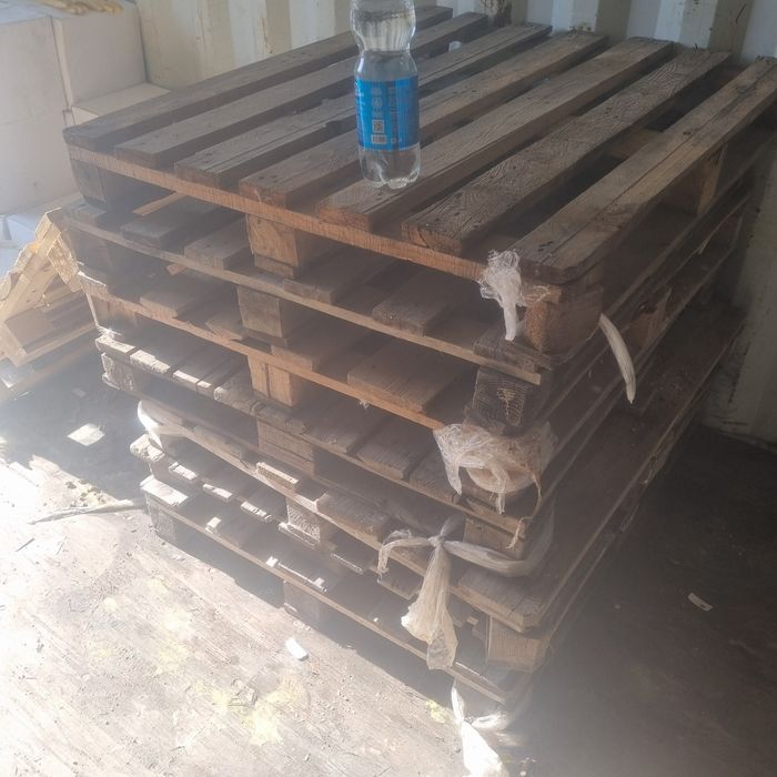 продам поддоны 9 шт по 1000тг