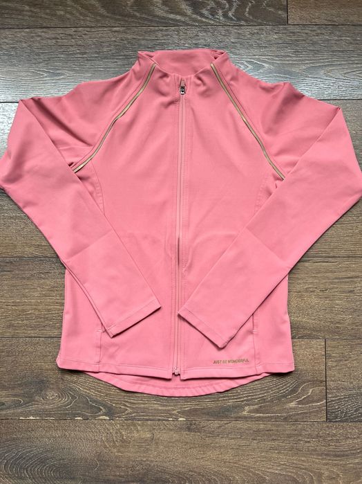 ZARA спортно яке от технически стил