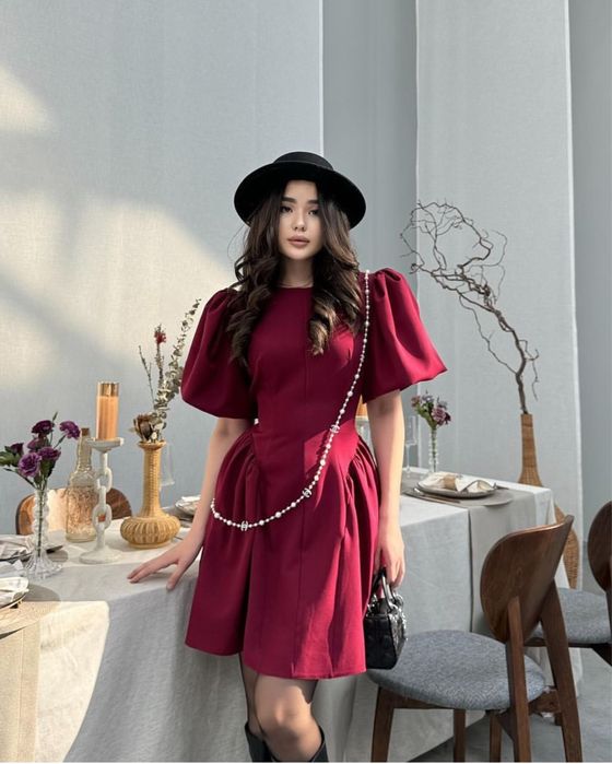 Продам платье новую