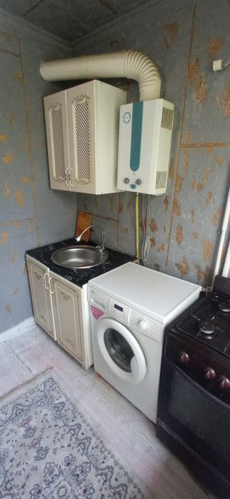 1 ком 5 этаж Янги Шахар