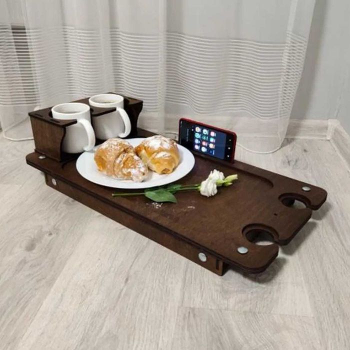 Дървен поднос за диван