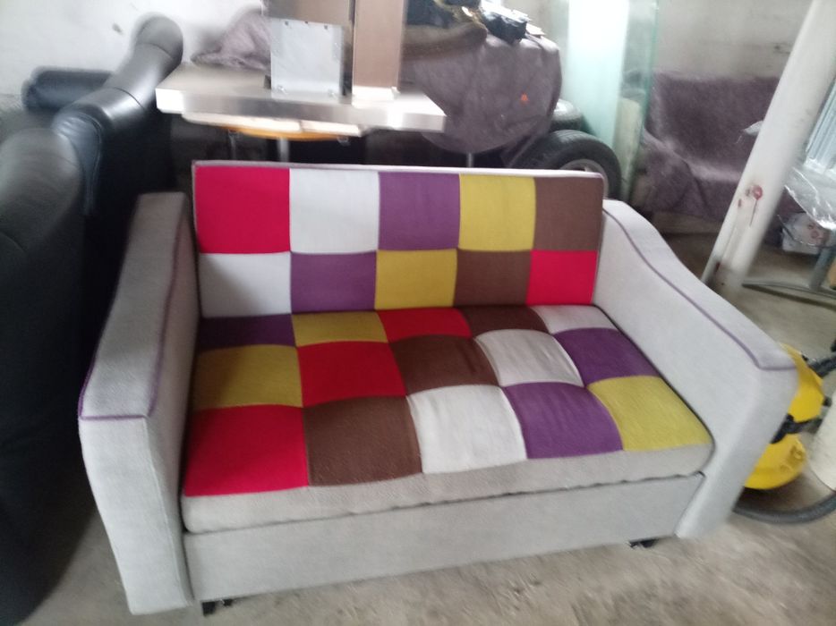 Mobilier second-hand