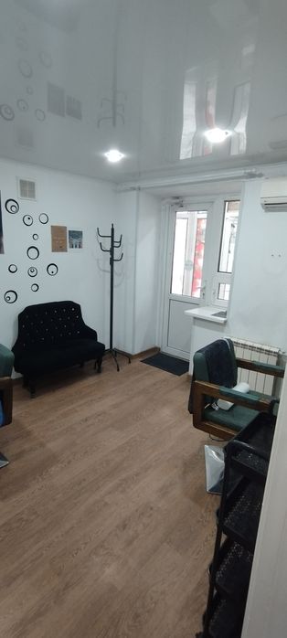 Диванчик офисный