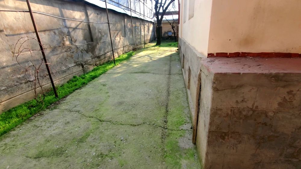 Участок 6 соток М.Улуг р-н Ц.Луначарского