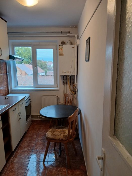 Apartament de închiriat