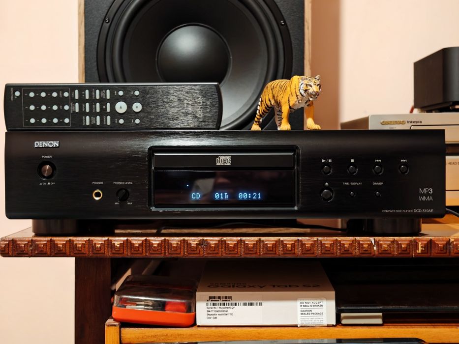 Denon DCD-510AE. O piesă rară, de top. CD/CD-R/CD-RW/MP3/WMA. Ca nou. Preț fix !