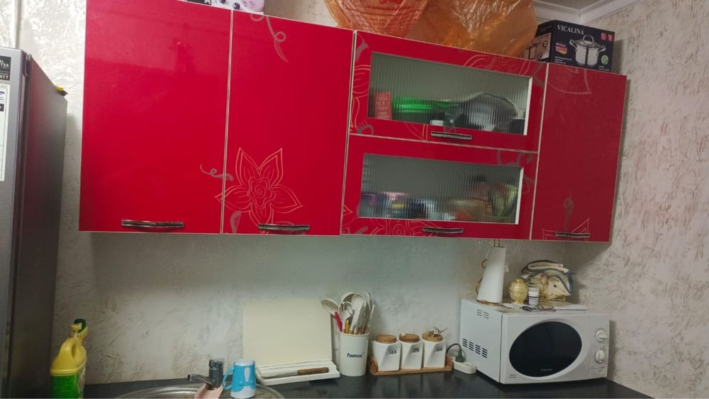 Кухонный шкаф б/у