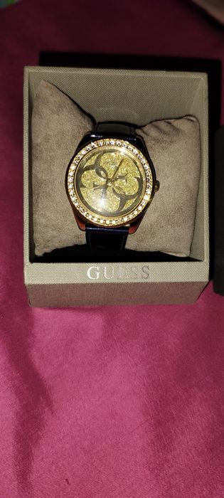 Ceas Guess de dama