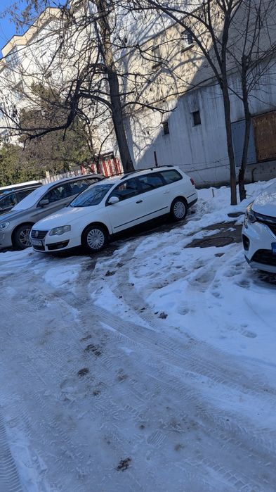 Vând pasat b6 2008 2.0 140 de cai dsg