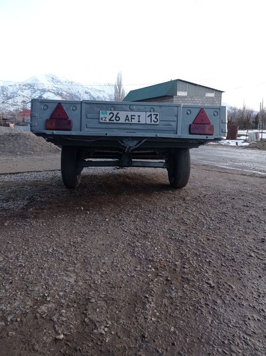 Легковой прицеп с доками