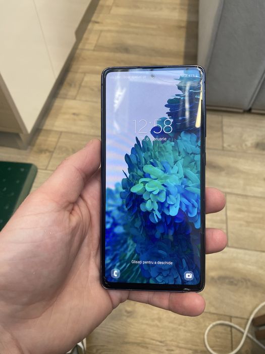 Vand samsung galaxy S20FE