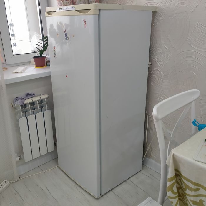 Продам морозильник Nord