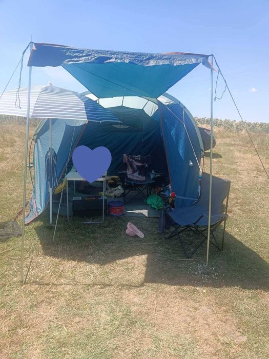 Палатка 4 Местна