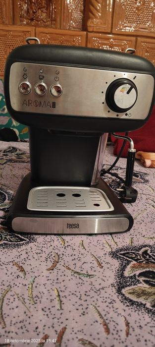 Vând aparat de cafea