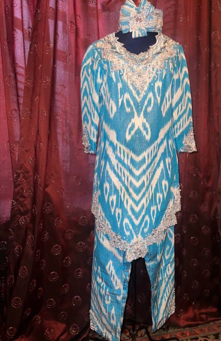 Адрас платье , сшит из дорого адраса