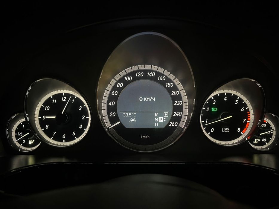 Mersedes Benz E250