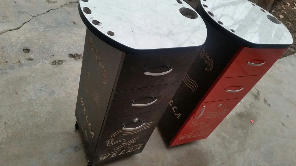 помощник для парикмахера тумбочка на колесах для салон красоты тележка