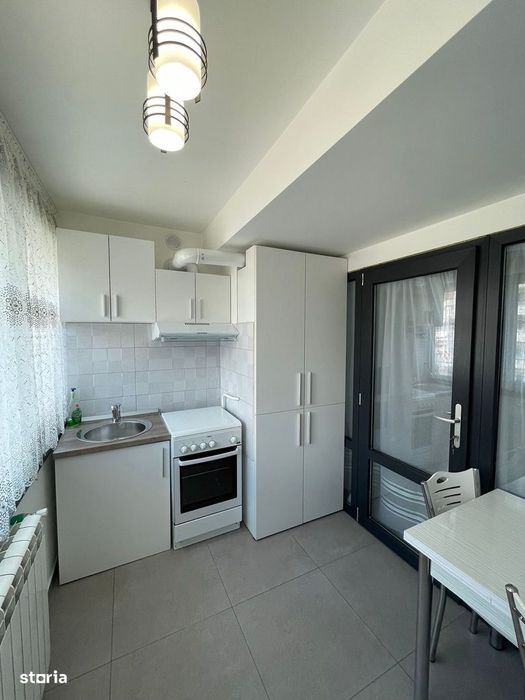 Apartament 3 camere BRD-Piata Mare cu loc de parcare proprietate