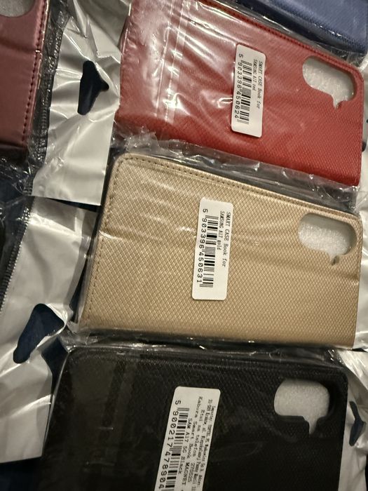 Samsung Galaxy A17 тефтери със силиконово легло