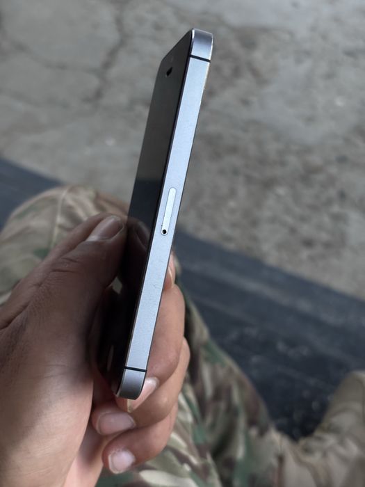 Iphone 5 s.