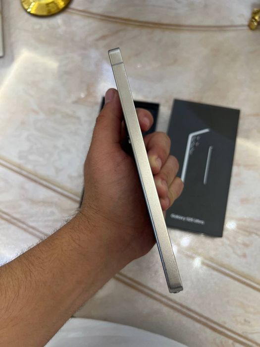 Samsung Galaxy S25 ultra