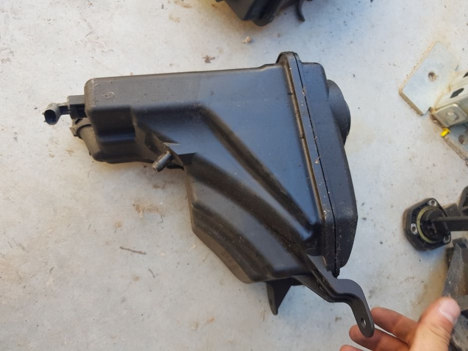 Казанче антифриз бмв е90 е91 е92  320i 330i 318i e90 e87 bmw бензин