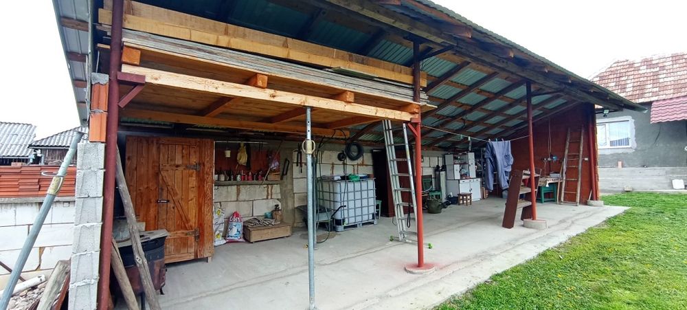 Vând/schimb casa in Forau