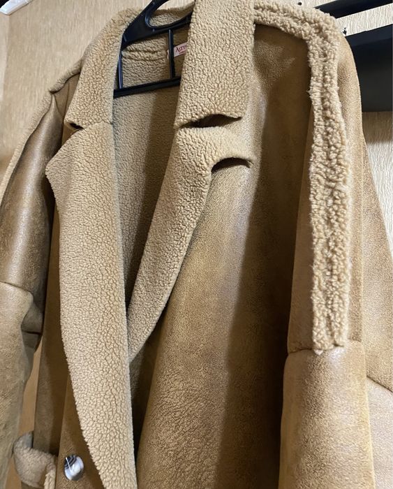 Дублёнка оверсайз женская.