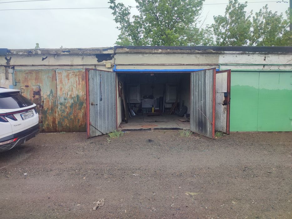Гараж в обществе Каскад