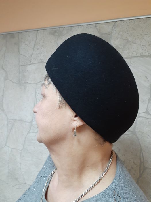 Продам шапку- берет