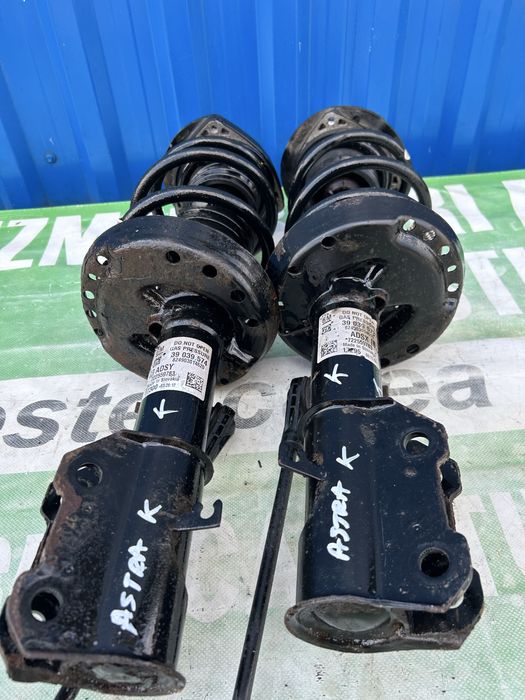 Amortizor complet  cu arc dreapta față Opel Astra K