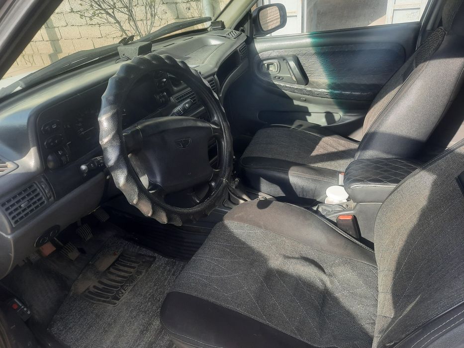 Автомобиль Нексия 1