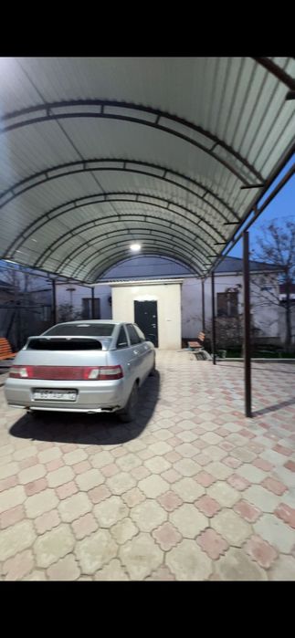 Жер уй сатылады.